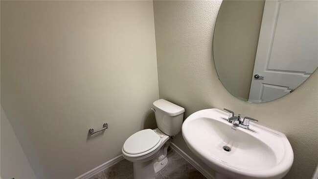 Building Photo - 2133 Southbury Dr