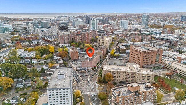 Building Photo - 125 Prospect St