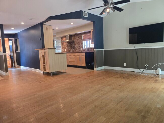 Building Photo - 18162 Jupiter Landing Dr