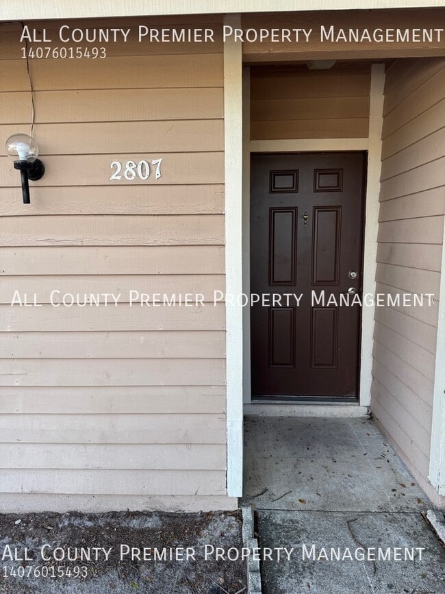 Building Photo - 2807 Shining Willow Terrace