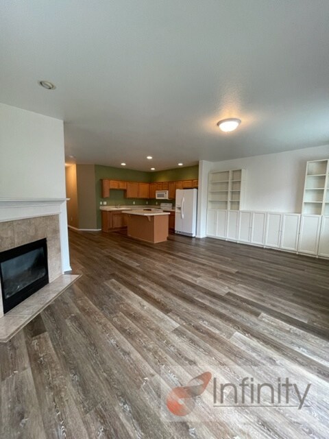 Building Photo - 21847 SW Vintner Ln