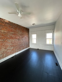 Building Photo - 510 South St