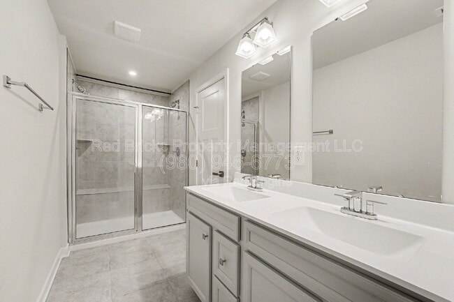 Building Photo - 9529 Teamwork St NW