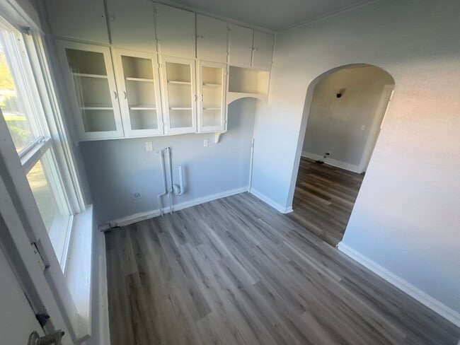 Building Photo - 279 4th N St