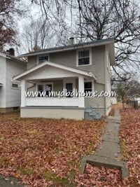 Building Photo - 3105 Alexander St