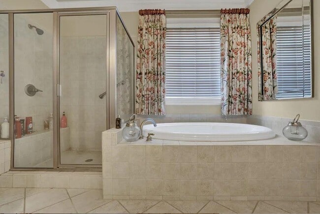 Building Photo - 12795 Wyngate Trail