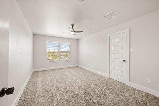 Building Photo - 1218 Chestnut Ct