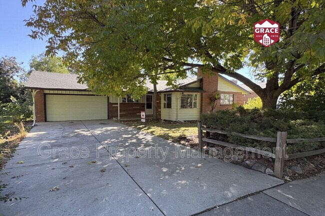 Primary Photo - 520 S Otis St