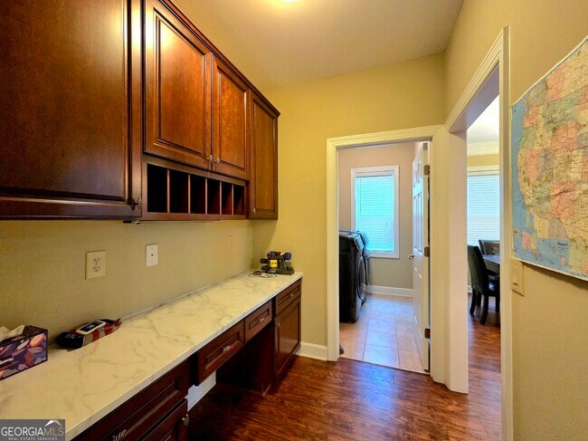 Building Photo - 1355 Magnolia Park Cir