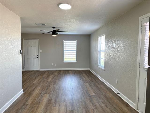 Building Photo - 901 Kingdom Cir