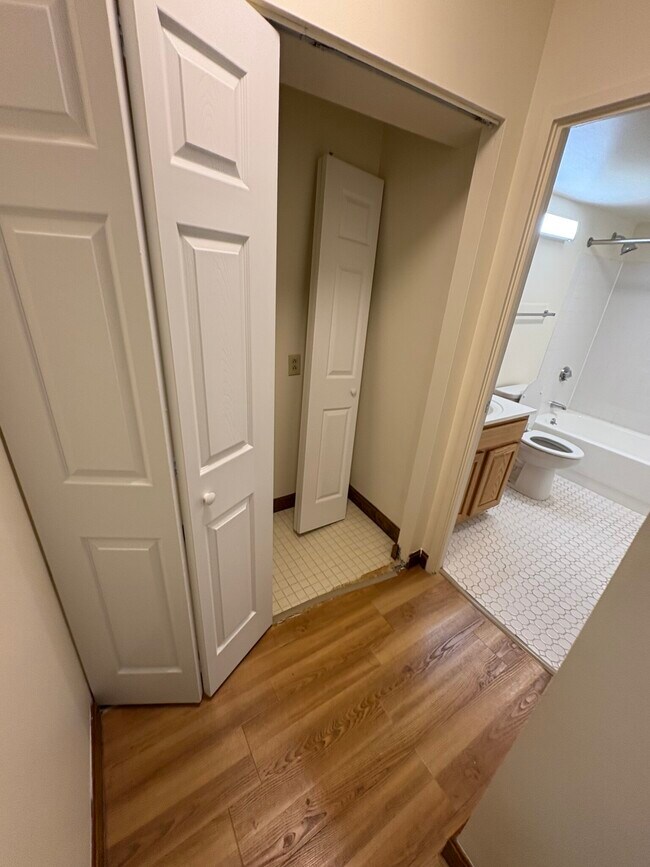 Building Photo - 400 Massachusetts Ave