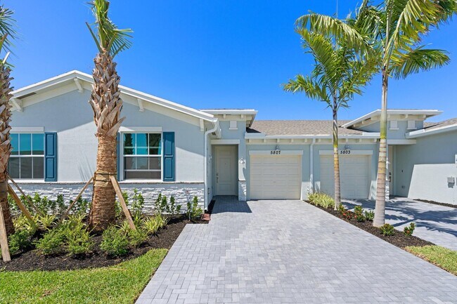 Building Photo - 5807 Shining Sea Ct