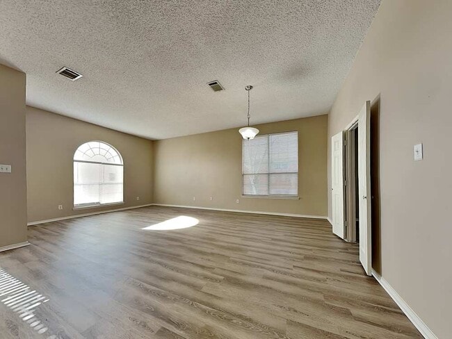 Building Photo - 2737 Preston Creek