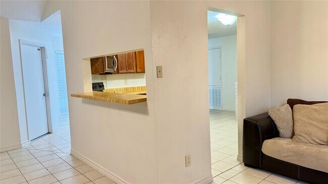 Building Photo - 21318 Bridgepoint Ln