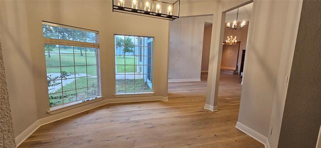 Building Photo - 137 Oakview