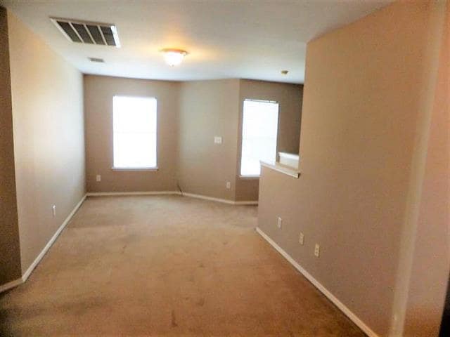 Building Photo - 7000 Eagle Vail Dr