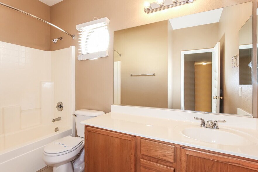 Building Photo - 16142 W Banff Ln