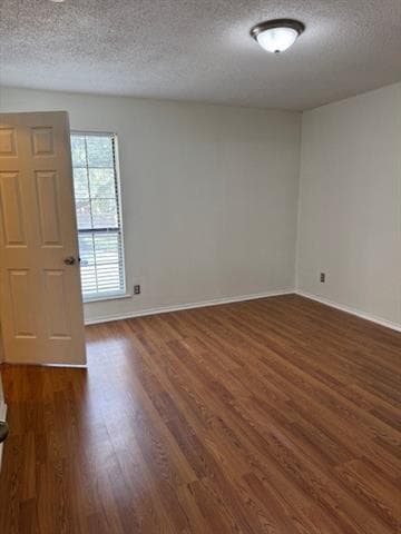 Building Photo - 16301 Ledgemont Ln