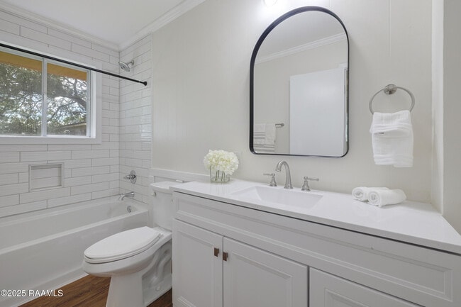 Building Photo - 17642 Pelican Rd