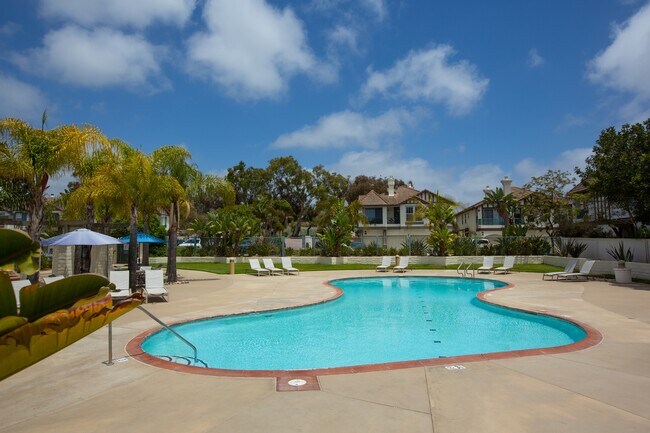 Building Photo - 593 Sweet Pea Pl