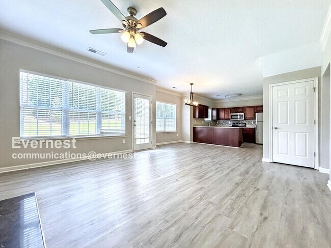 Building Photo - 1214 Bordeau Way