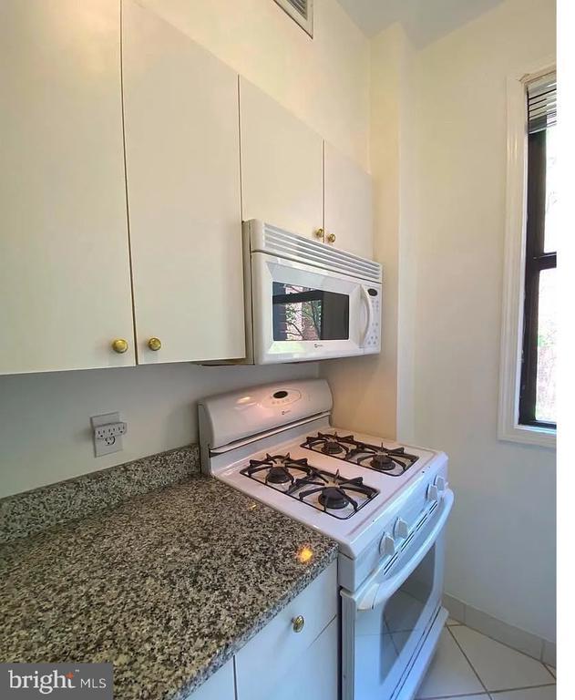 Building Photo - 2515 K St NW