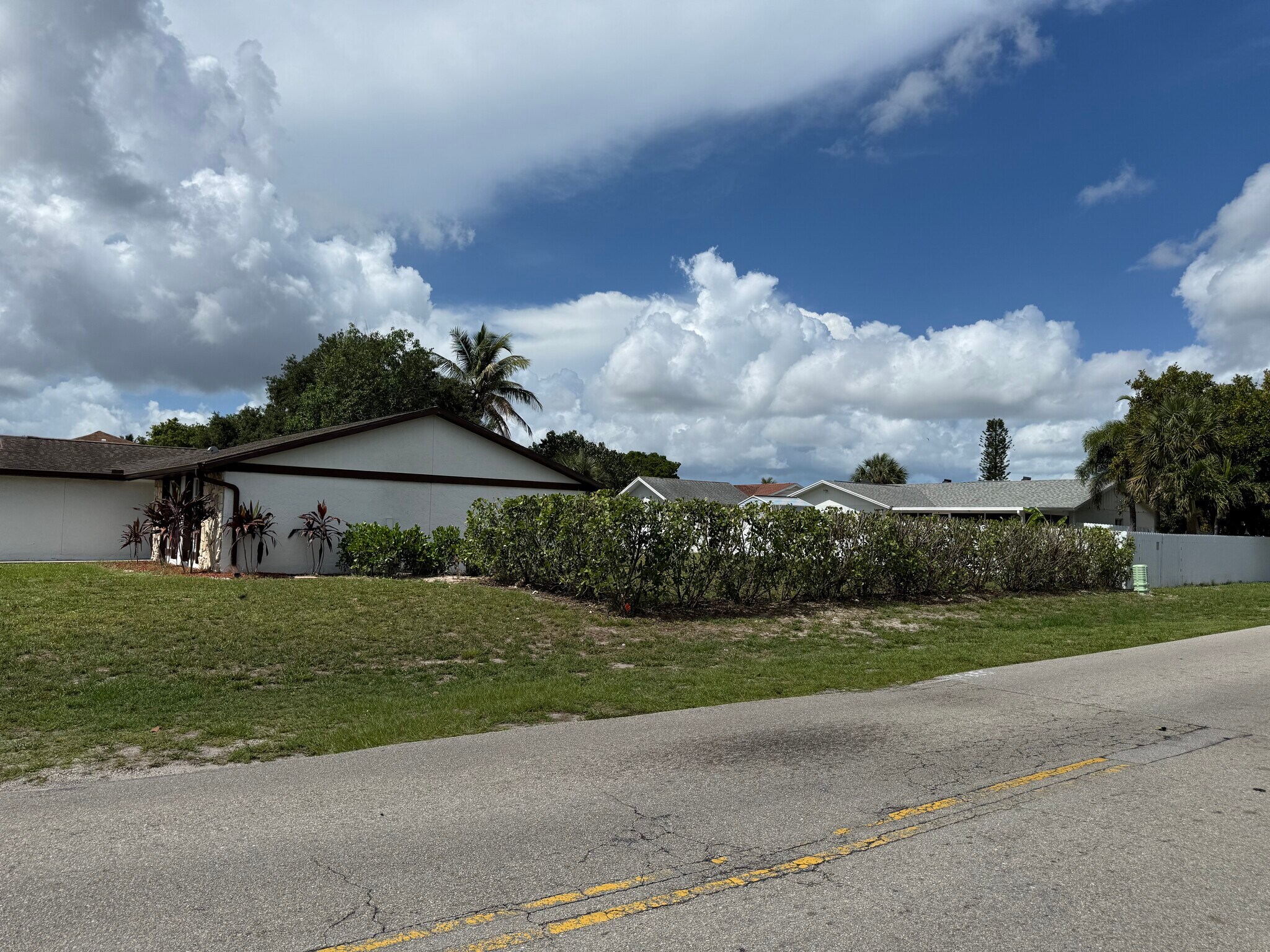 Building Photo - 1701 41st Ter SW