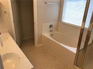 Building Photo - 8408 Dulac Dr