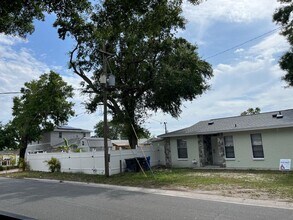 Building Photo - Beautiful 3BR Home in Central Tampa – Move-In Ready!