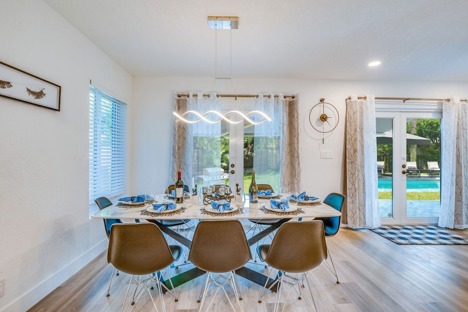 Building Photo - 834 SW 14th Ct