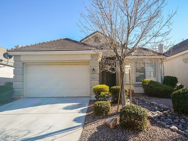 Primary Photo - 10325 Whispy Willow Way