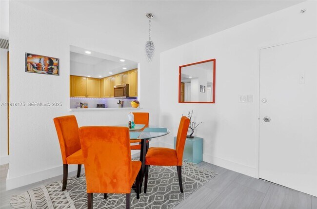 Building Photo - 5600 Collins Ave