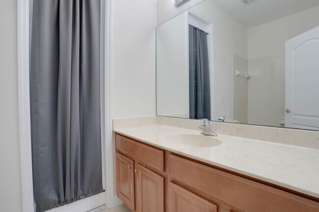 Building Photo - 2695 Palastro Way
