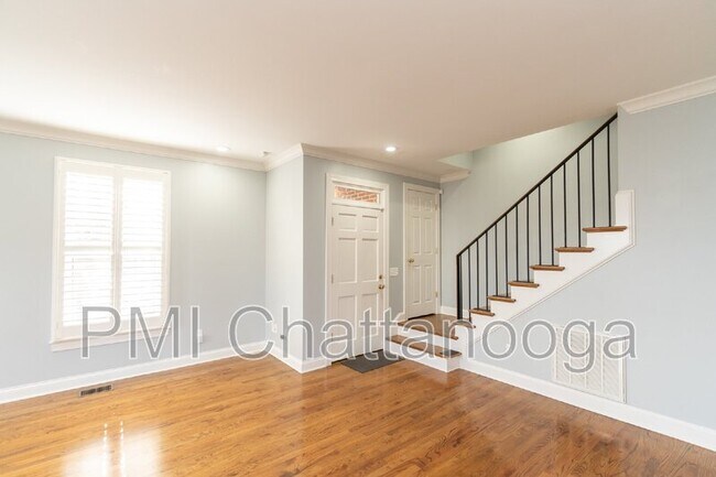 Building Photo - 515 Lindsay Ct