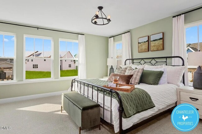 Building Photo - 40 Amaryllis Ln