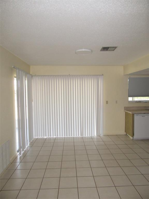 Building Photo - 23023 Foote Ave