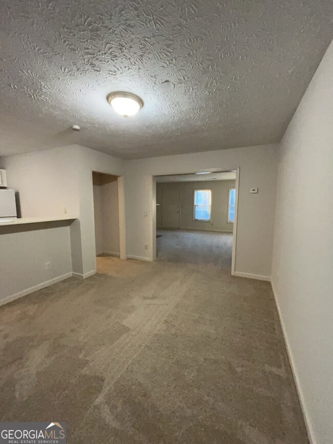 Building Photo - 3528 Jasmine Triangle