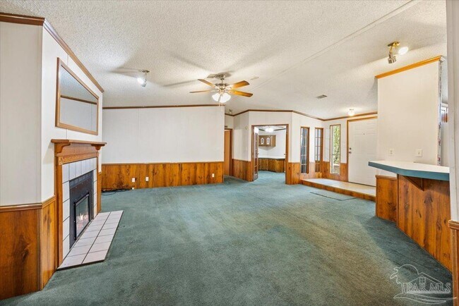 Building Photo - 4205 Elvis Presley Dr