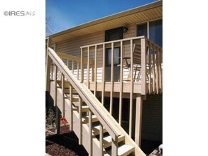 Building Photo - SUNNY 2 Bed, 2 Bath Townhome in Lafayette - Available July 5th