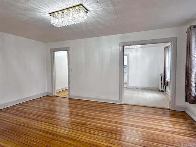 Building Photo - 153 Fifth Ave