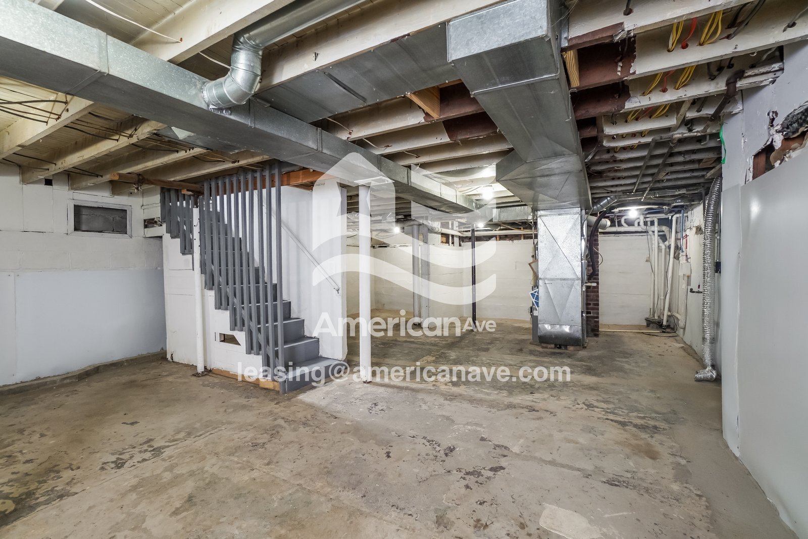 Building Photo - 1018 Sale Ave