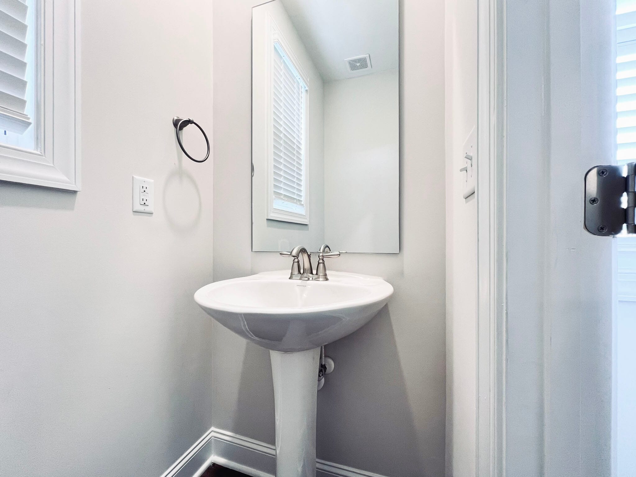 Building Photo - 5220 Stream Stone Way