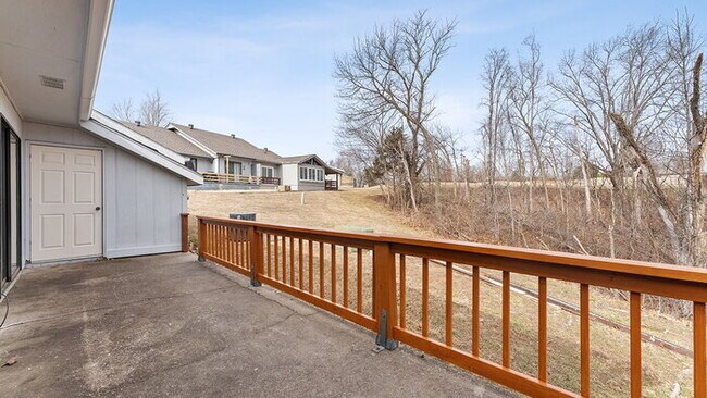 Building Photo - 3 Walter Pl