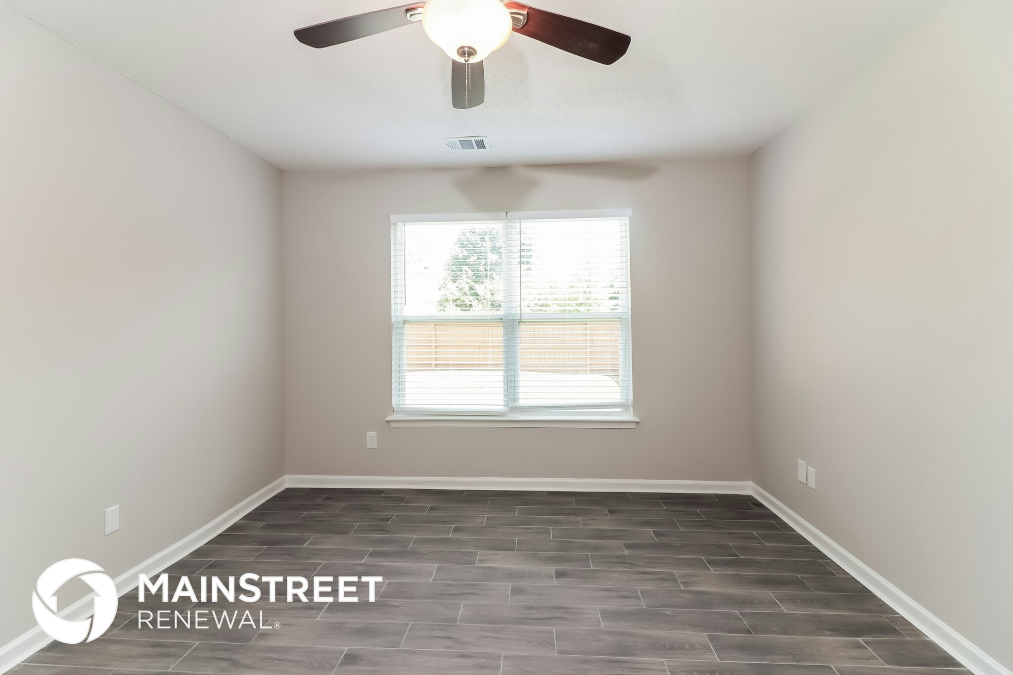 Building Photo - 4026 Shaded Oasis Ln