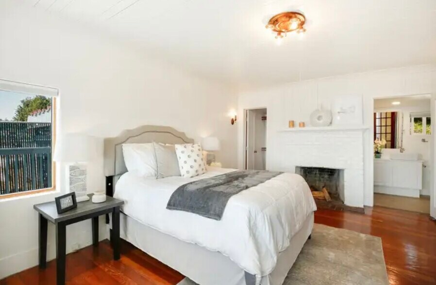 Building Photo - 8623 E Caraway Rd