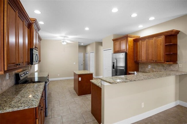 Building Photo - 6255 Sturbridge Ct
