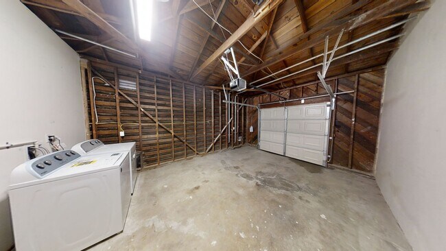 Building Photo - 6271 Stewart St