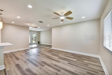 Building Photo - 8403 Lopez Dr