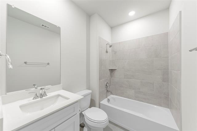 Building Photo - 3208 Lucia Wy