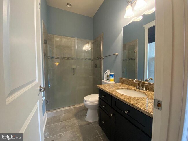 Building Photo - 2163 Potomac River Blvd